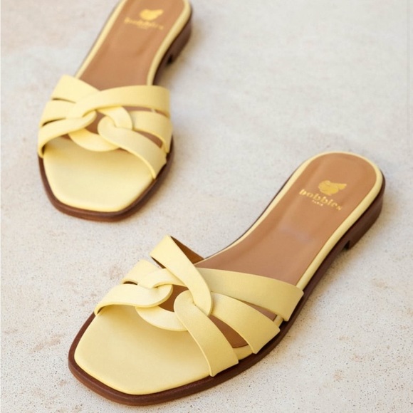 Bobbie’s Paris Thais Flat Sandals in Cheesecake Yellow - Picture 1 of 7